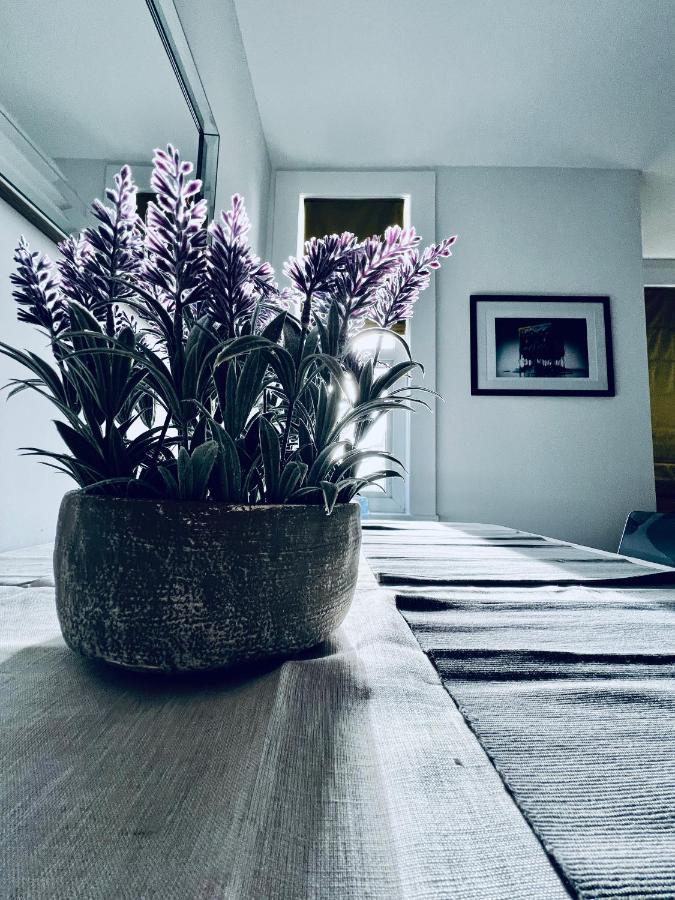 Neils Place Hosted By Airoperate Λονδίνο Εξωτερικό φωτογραφία