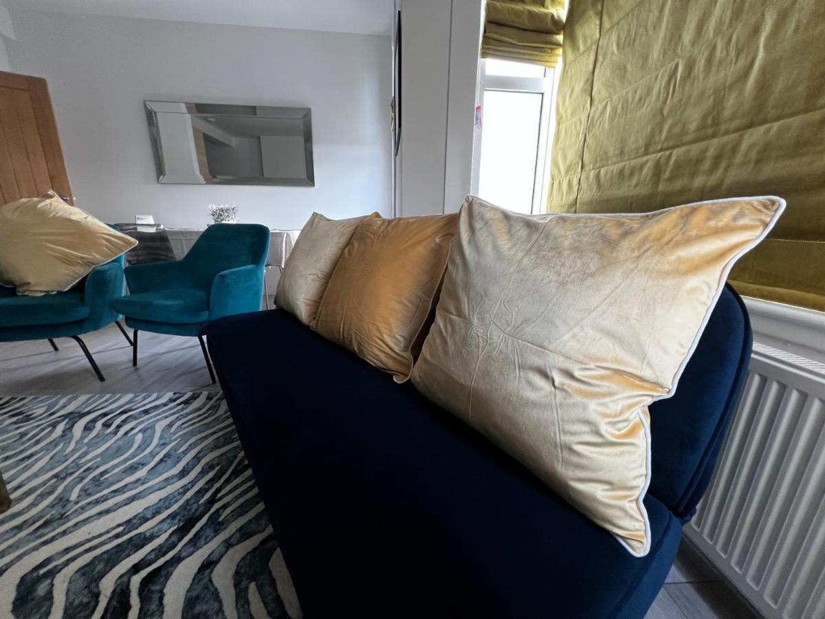 Neils Place Hosted By Airoperate Λονδίνο Εξωτερικό φωτογραφία